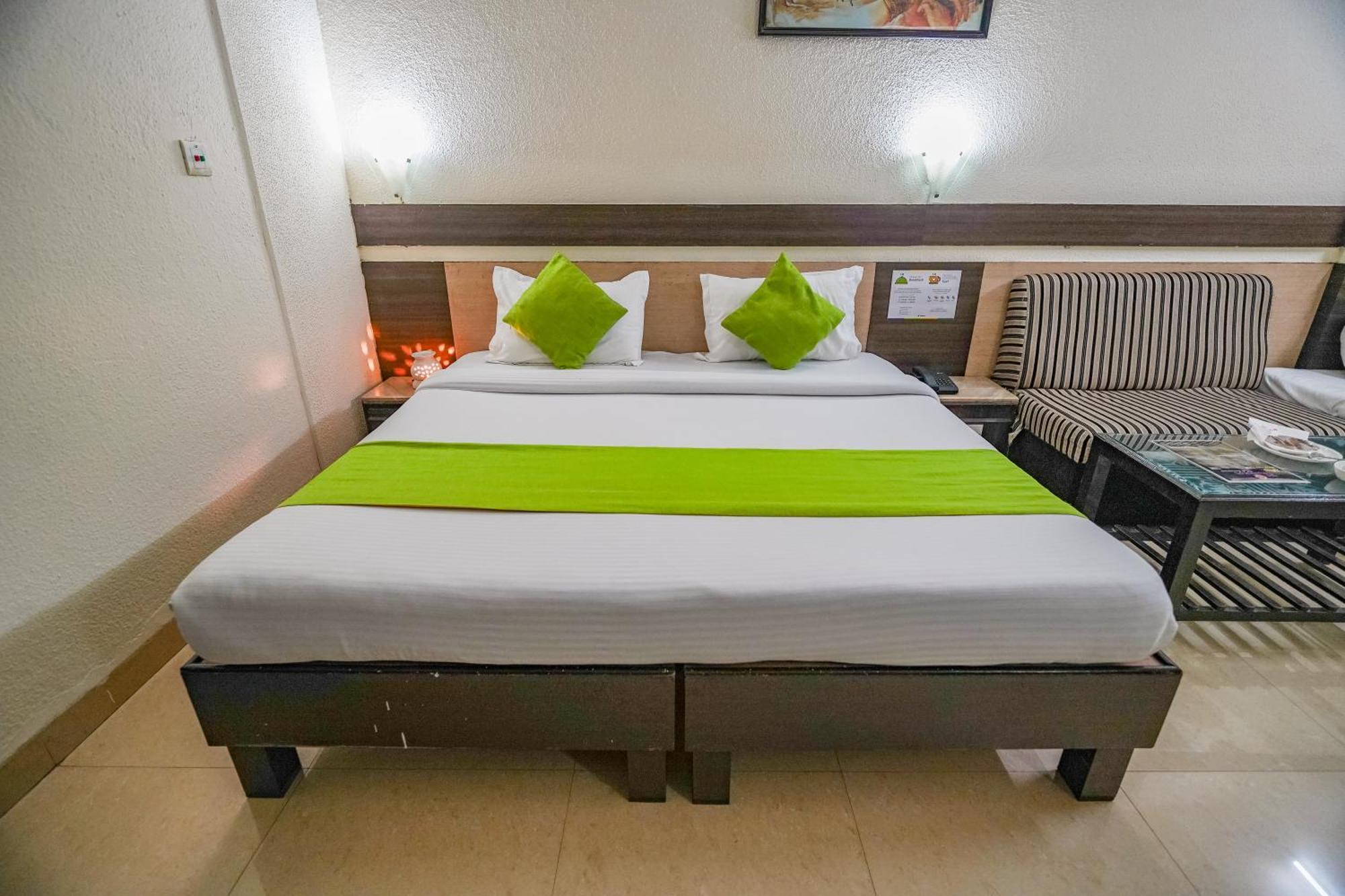 Hotel The Shagun Бхопал Екстер'єр фото