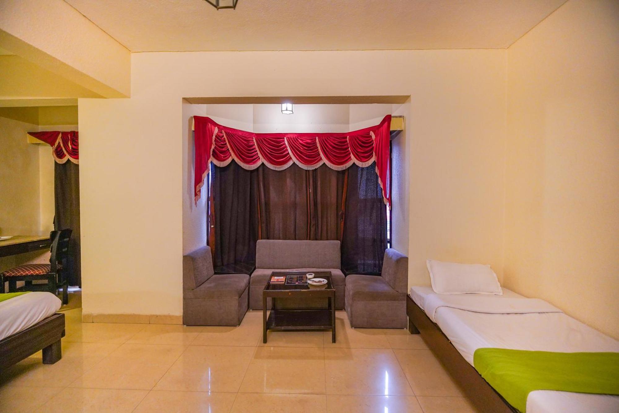 Hotel The Shagun Бхопал Екстер'єр фото