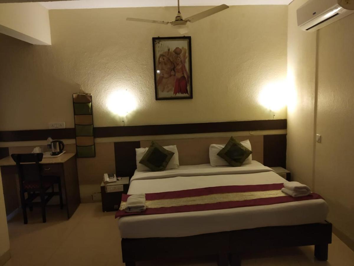 Hotel The Shagun Бхопал Екстер'єр фото